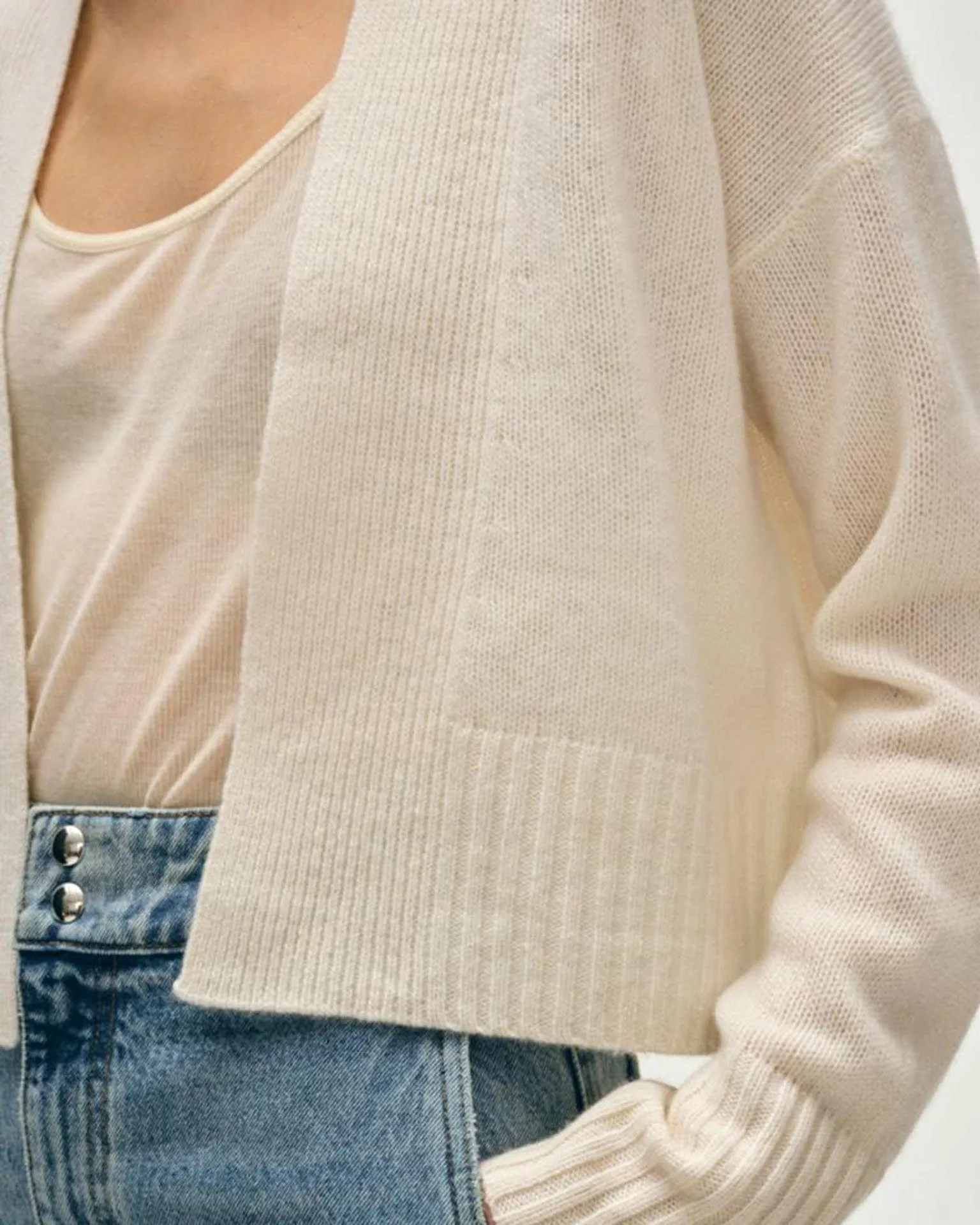 Cashmere Featherweight Open Cardigan in Soft White