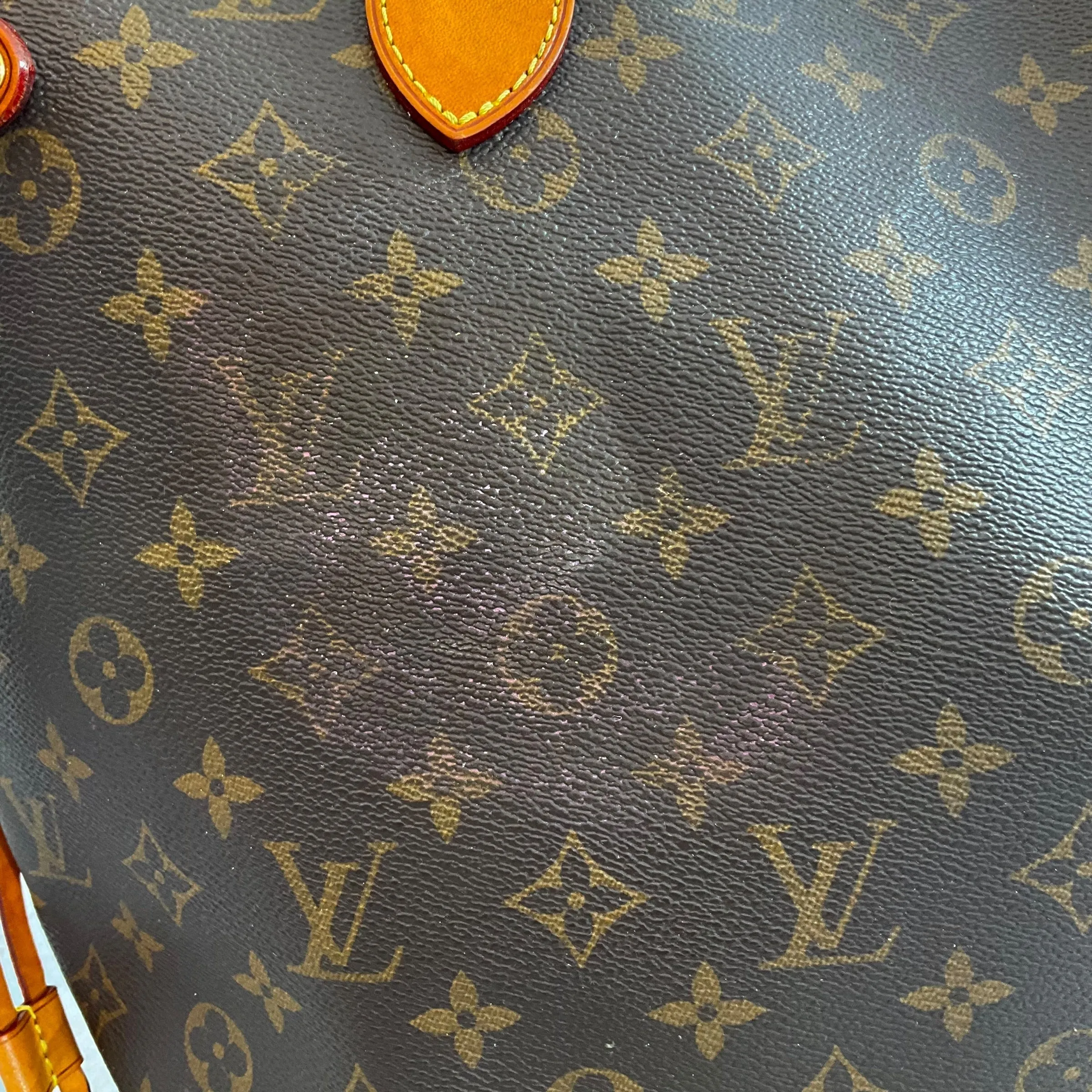 Louis Vuitton Neverfull MM Tote. AS IS